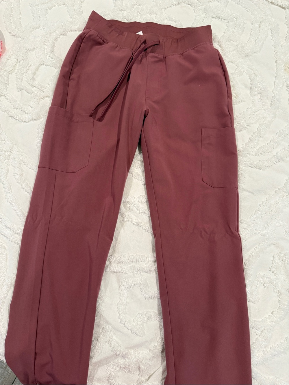 Women's Drawstring Cargo Joggers in mauve pink